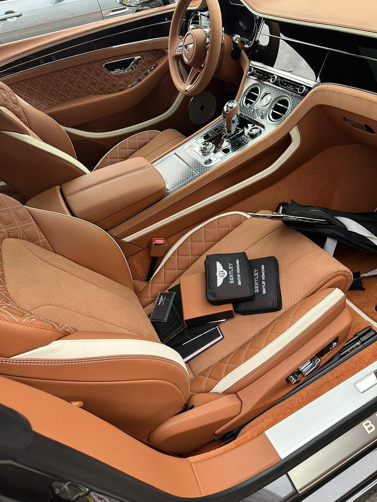 Bentley Continental GT — photo 5